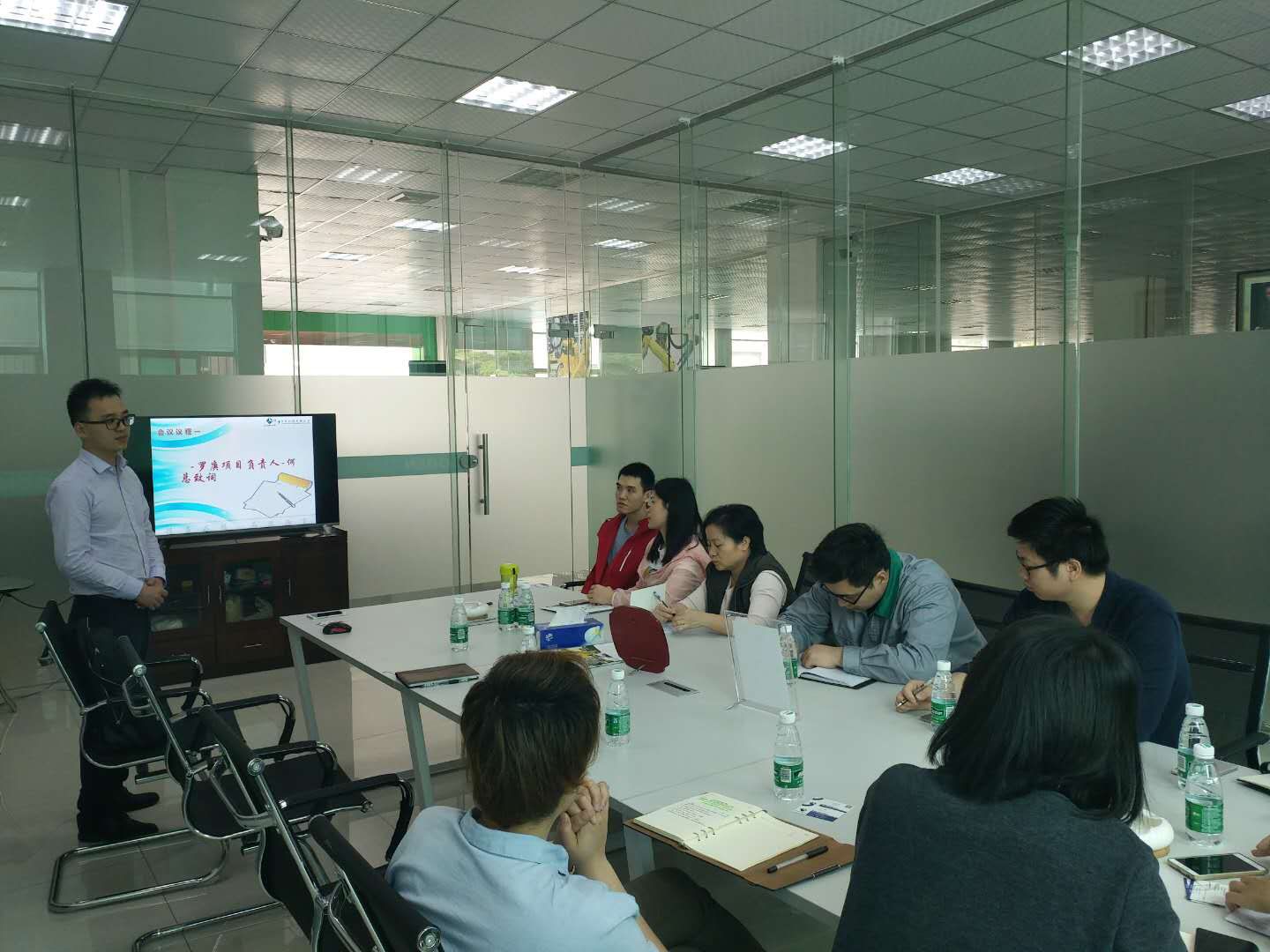 祝贺罗庚机器人签约乐动平台网站登录入口-乐动(中国)ERP